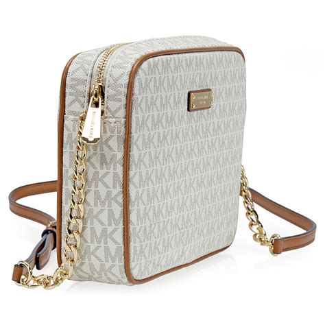 michael kors bedford jet set|Michael Kors vanilla jet set.